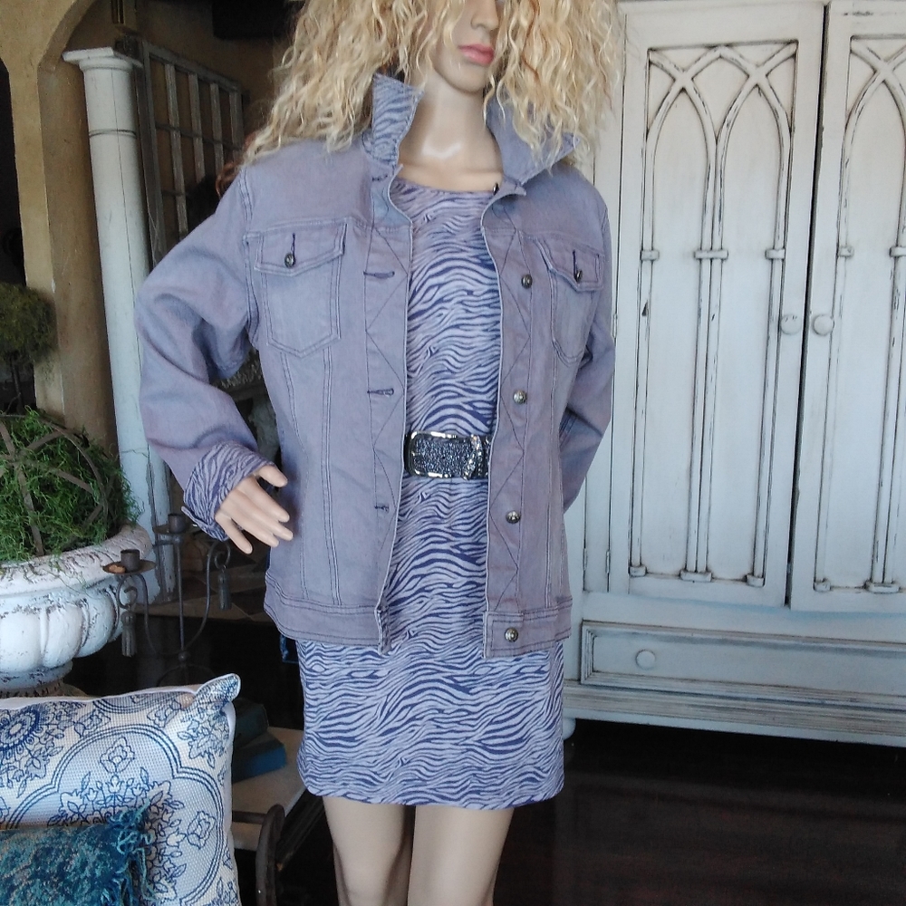 Jacket & tee